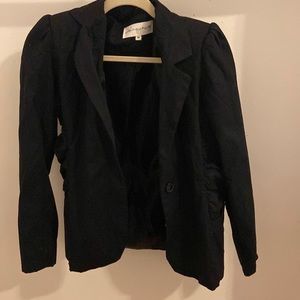 Medium Black Puffy Shoulder Blazer Jacket